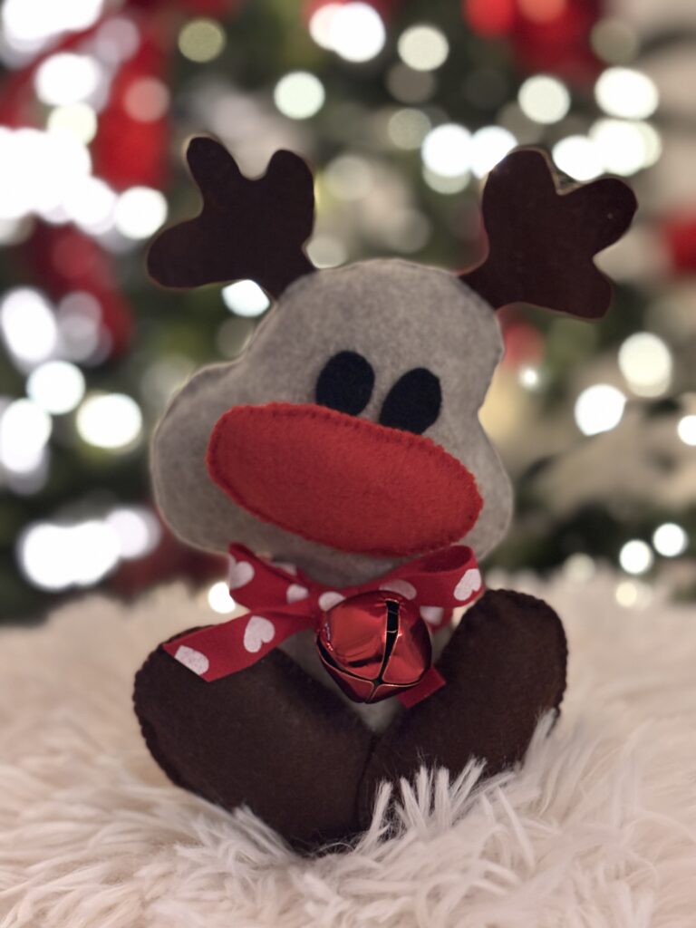 renna natale beige e marrone